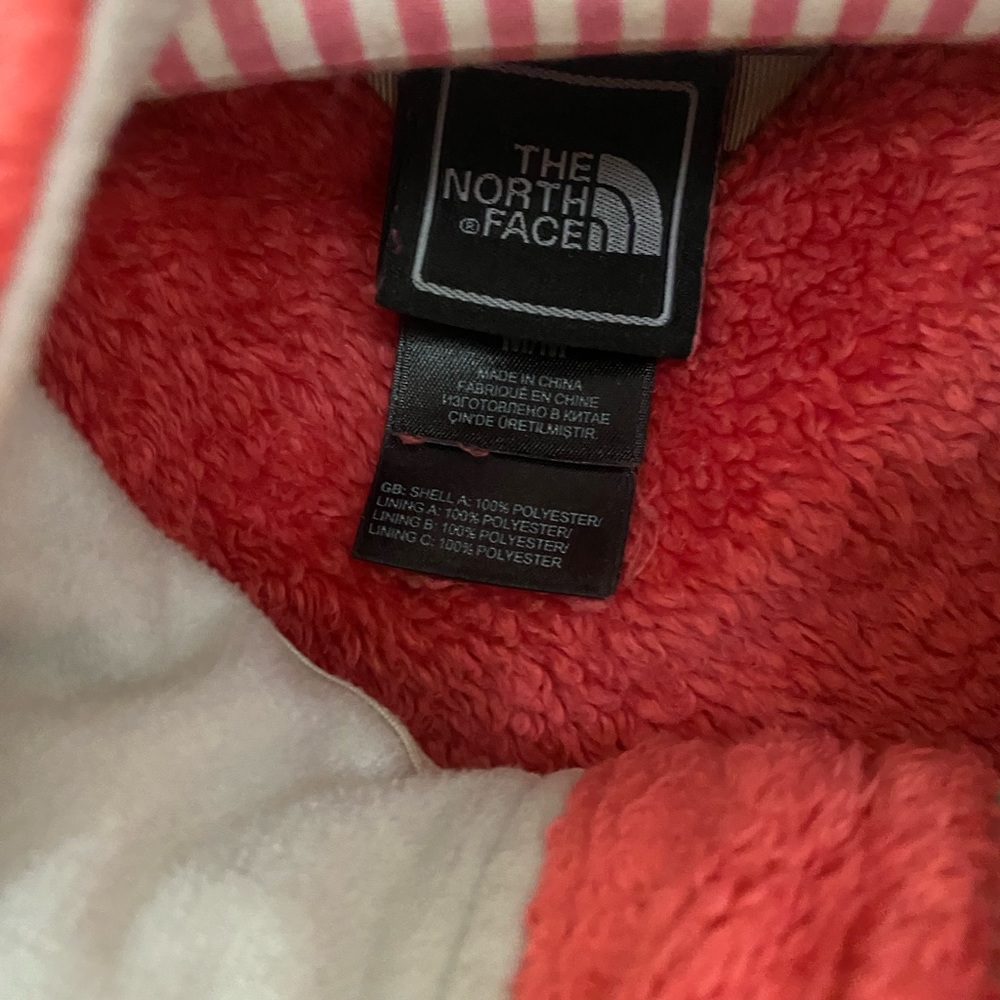 Pink Northface fleece 🪸 - Picture 3 of 4